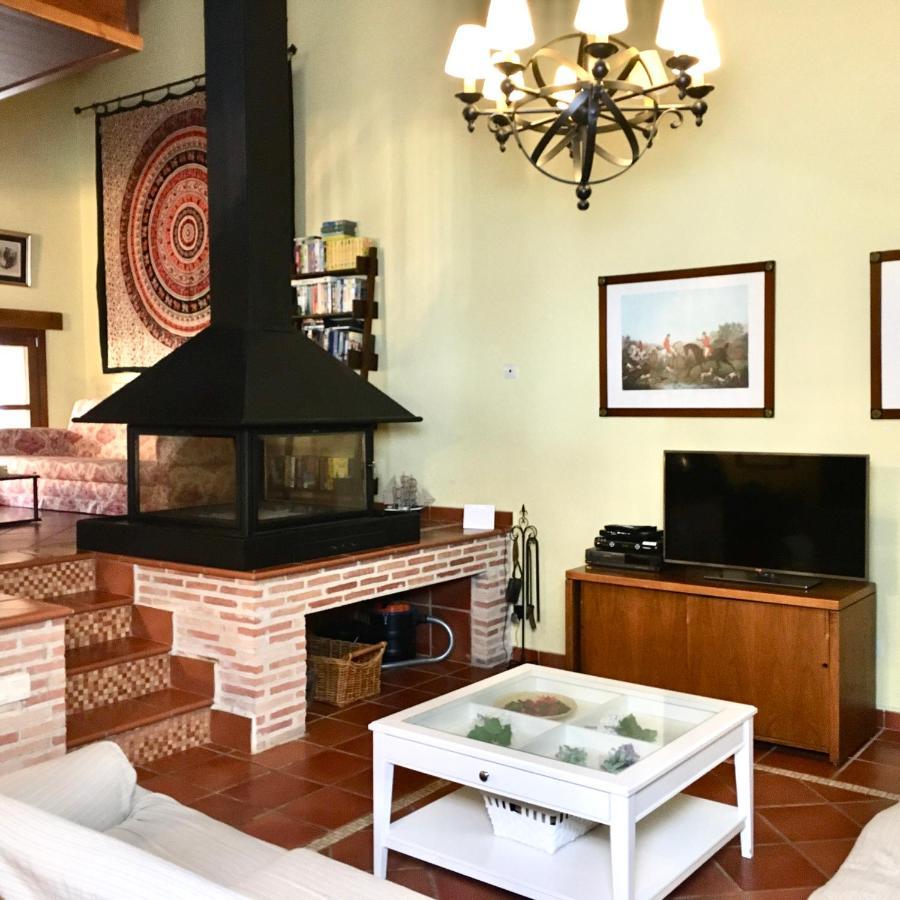 Country house Casa Roble