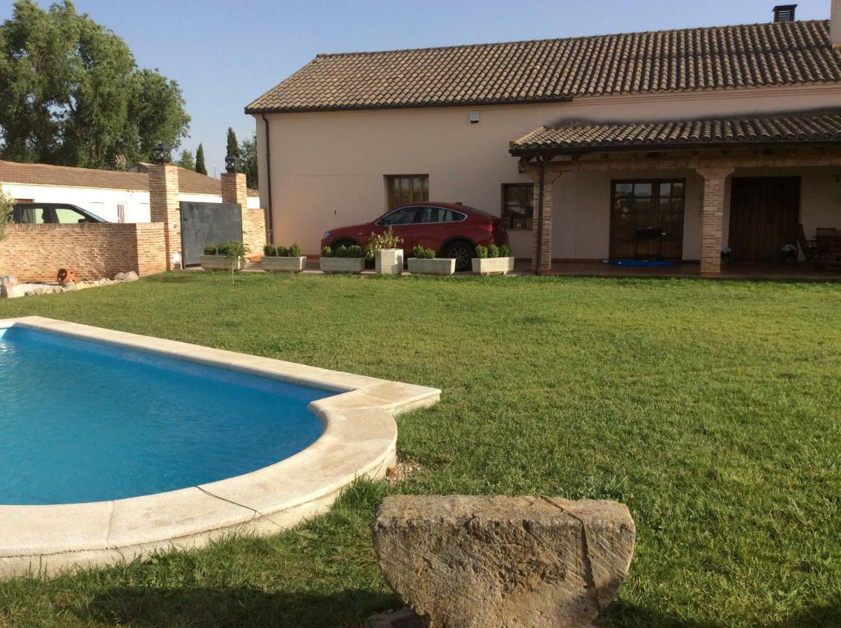 Casa Roble Country house
