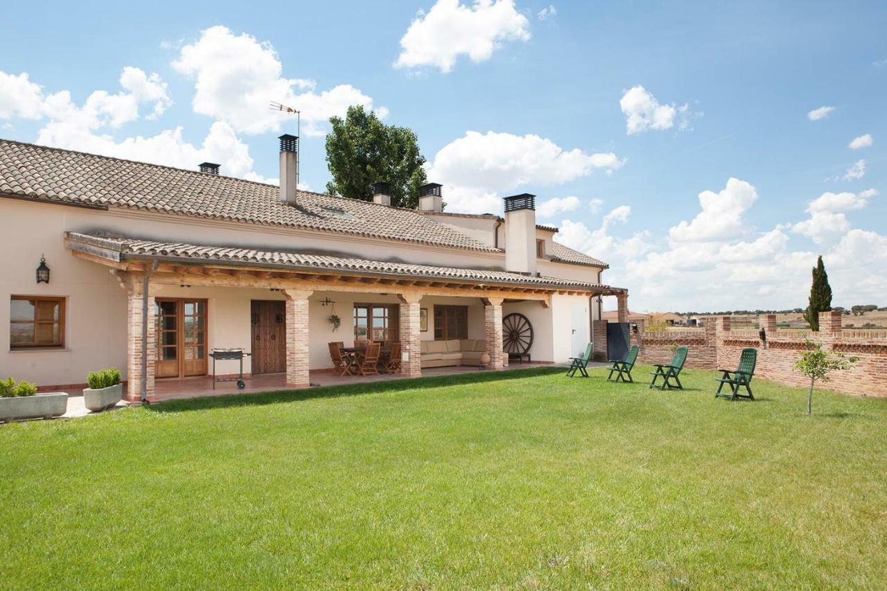 Casa Roble Country house *