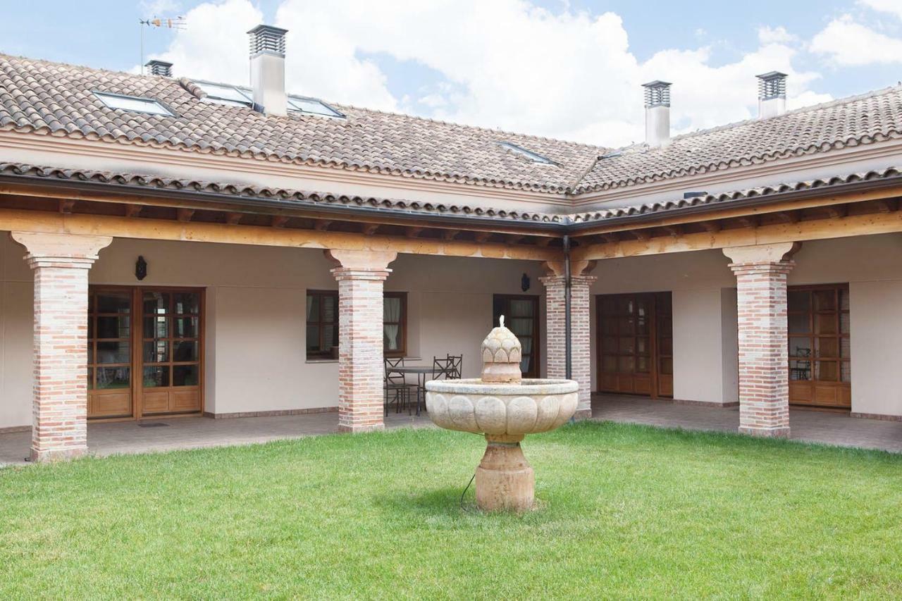 Country house Casa Roble Almenara de Tormes